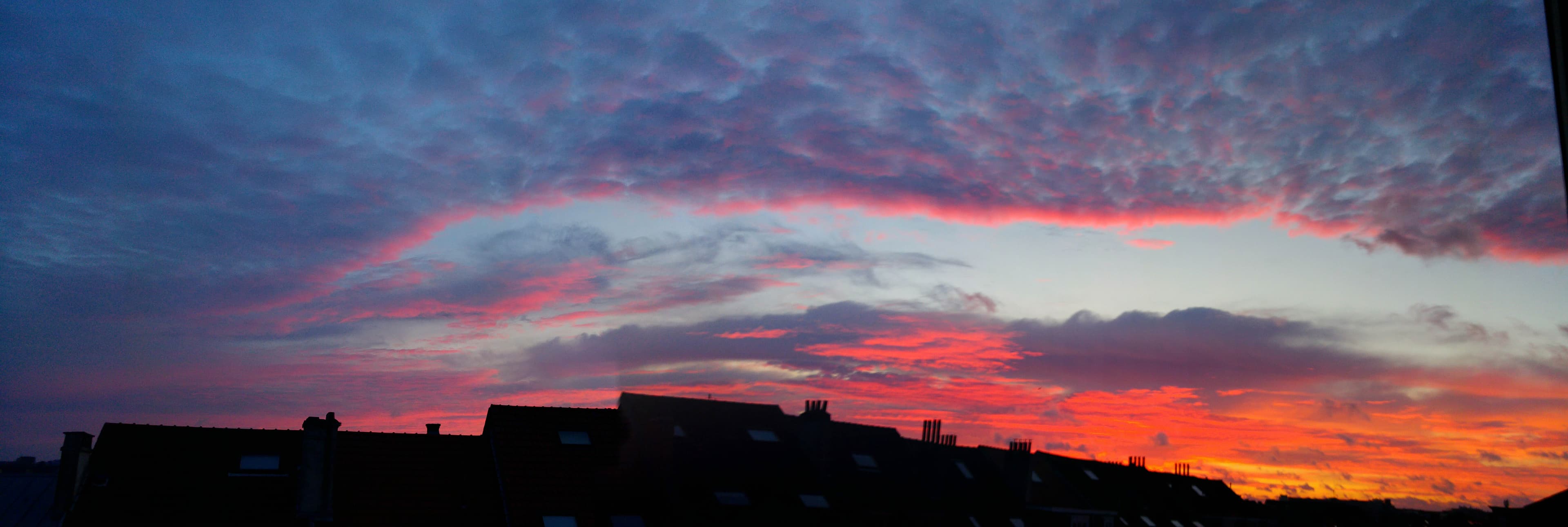 Lever du soleil un jour de tempête