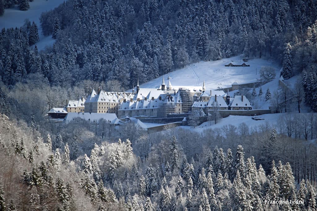 Neige sur le monastère de la Grande Chartreuse