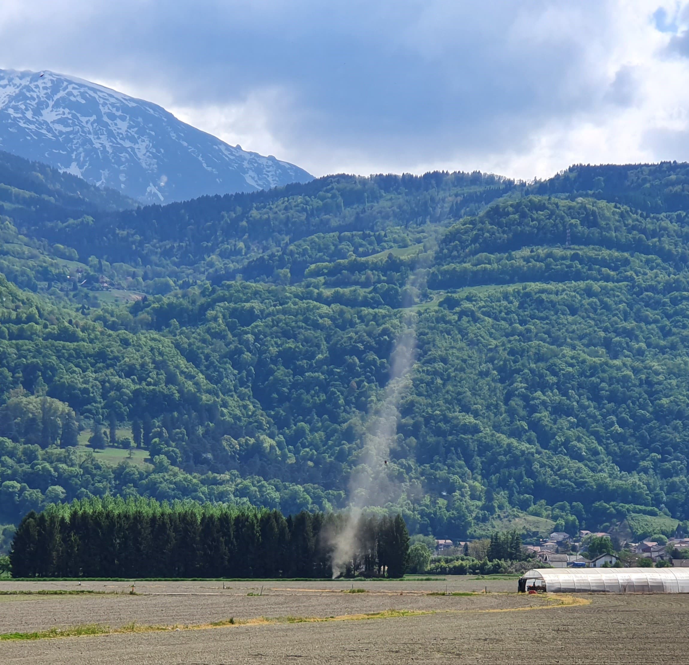 Tourbillon de poussière