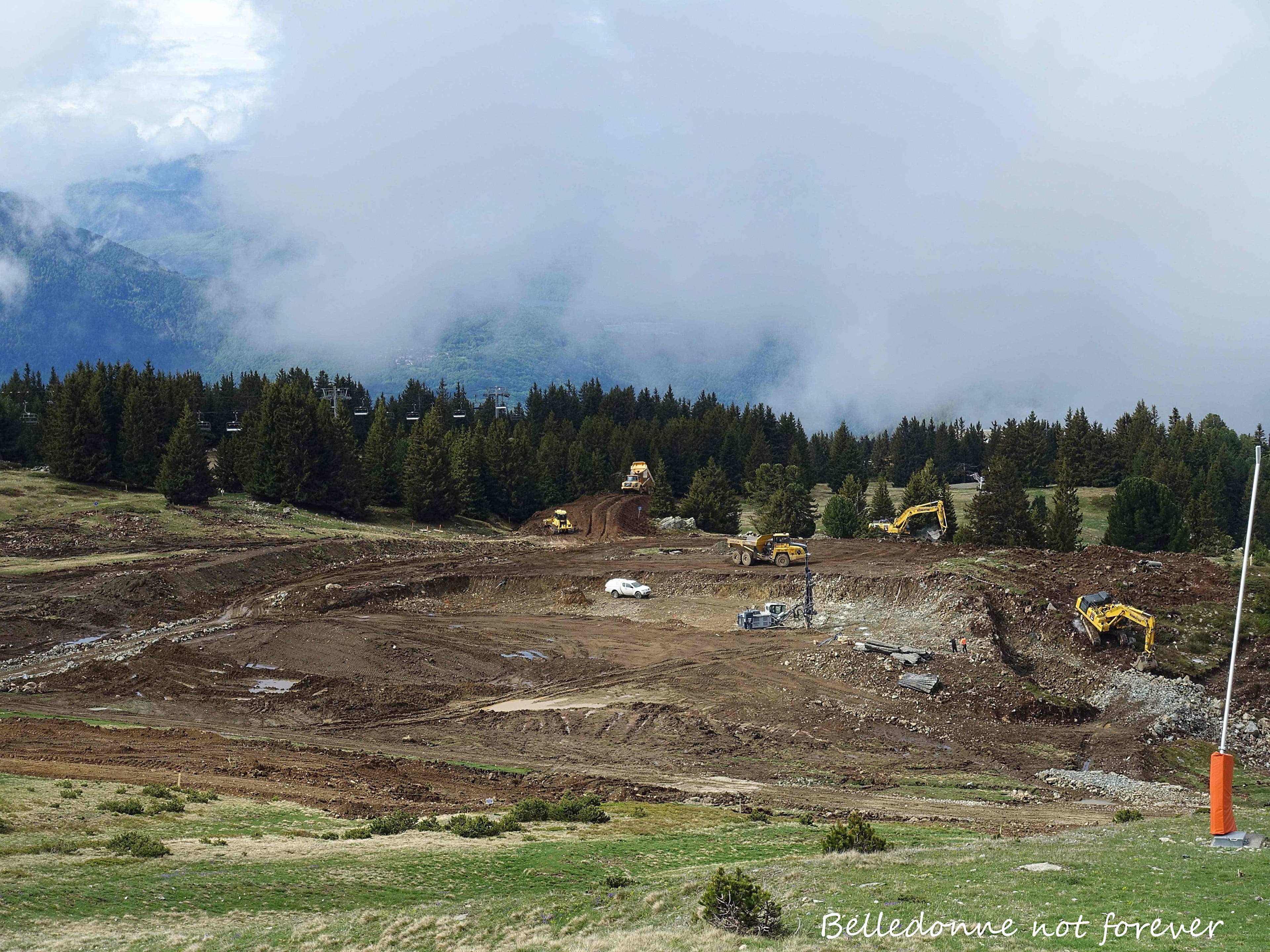 Travaux de construction d'un réservoir pour les canons à neige a.P.