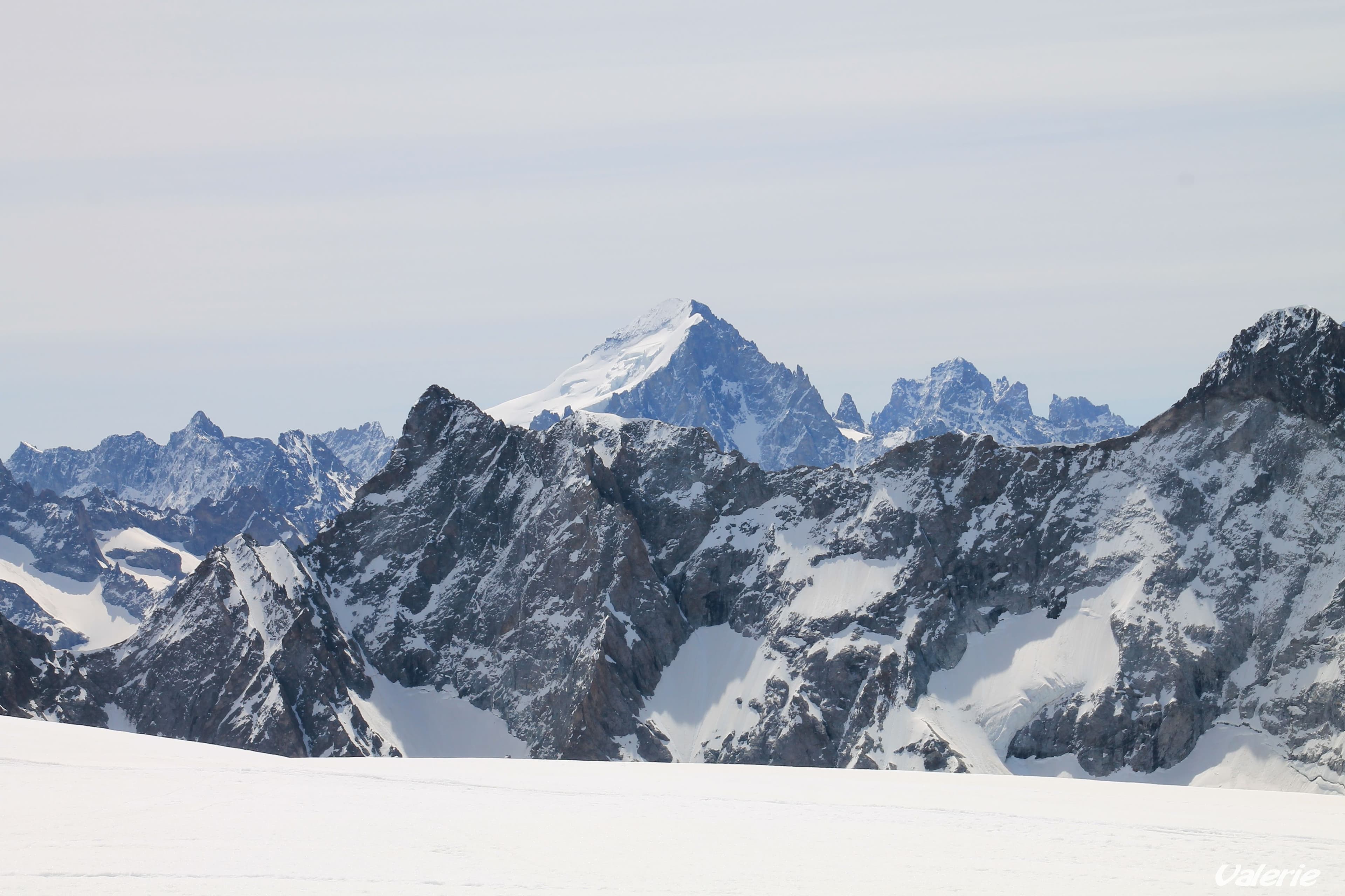 Ciel voilé sur la Barre des Ecrins