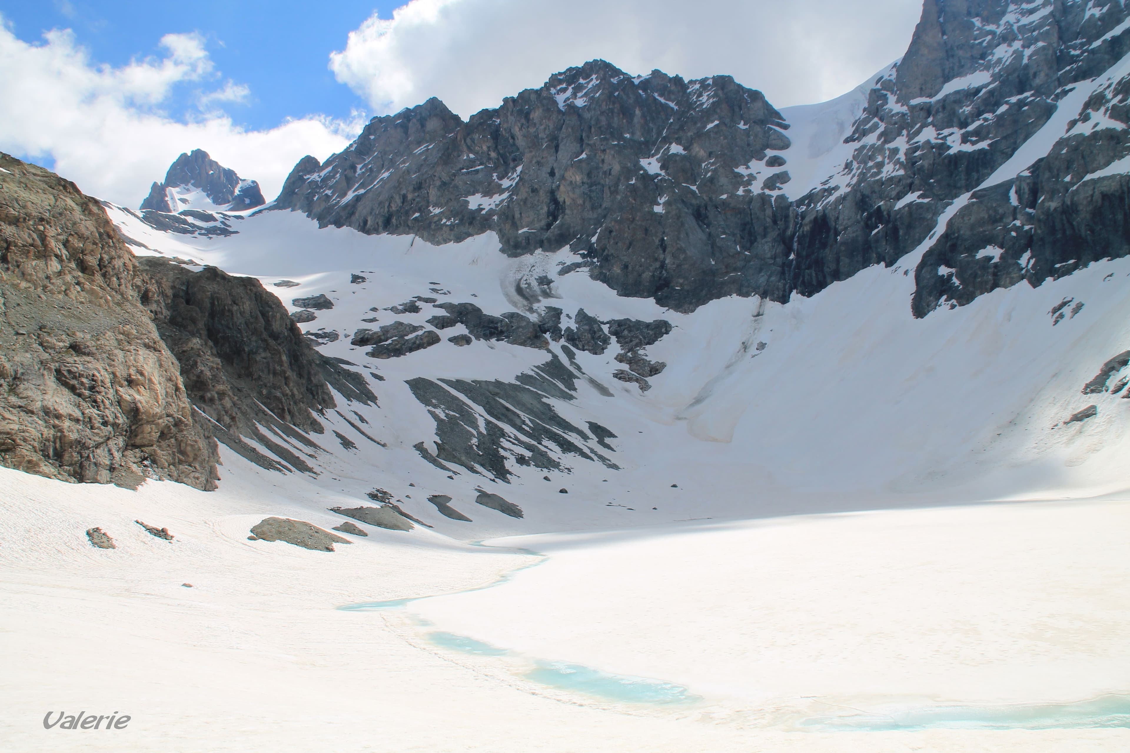 Lac des Rouies et col de la Lavey