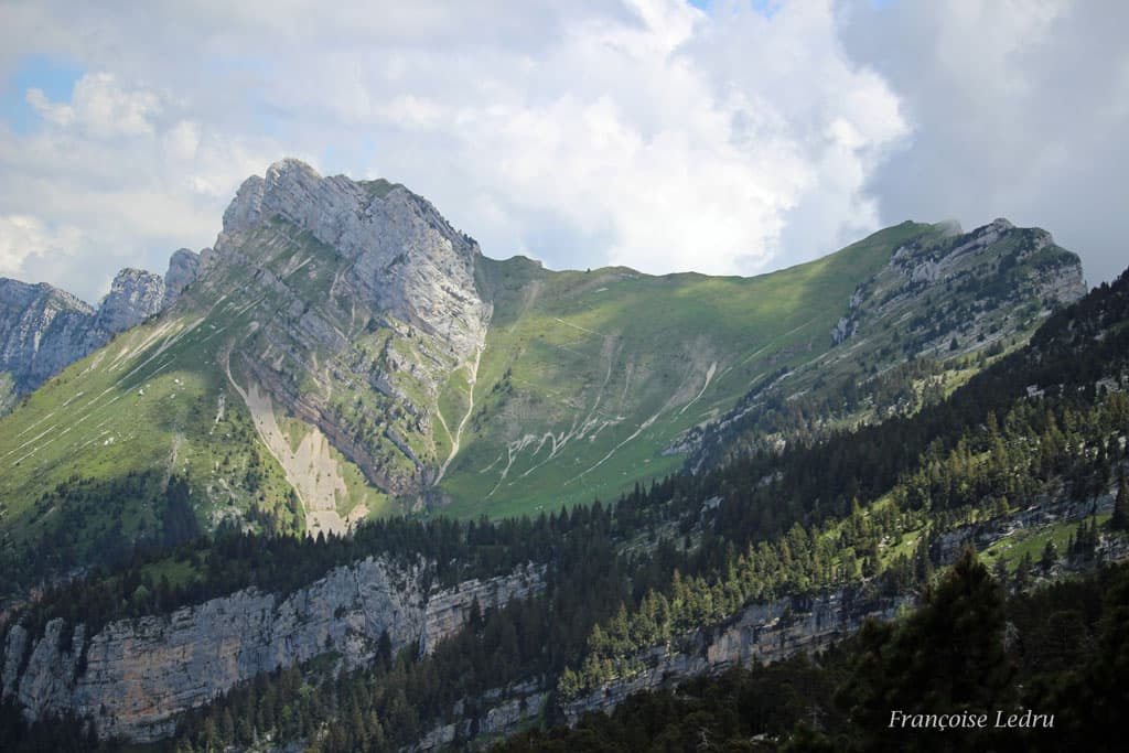 Chartreuse entre nuages et éclaircies