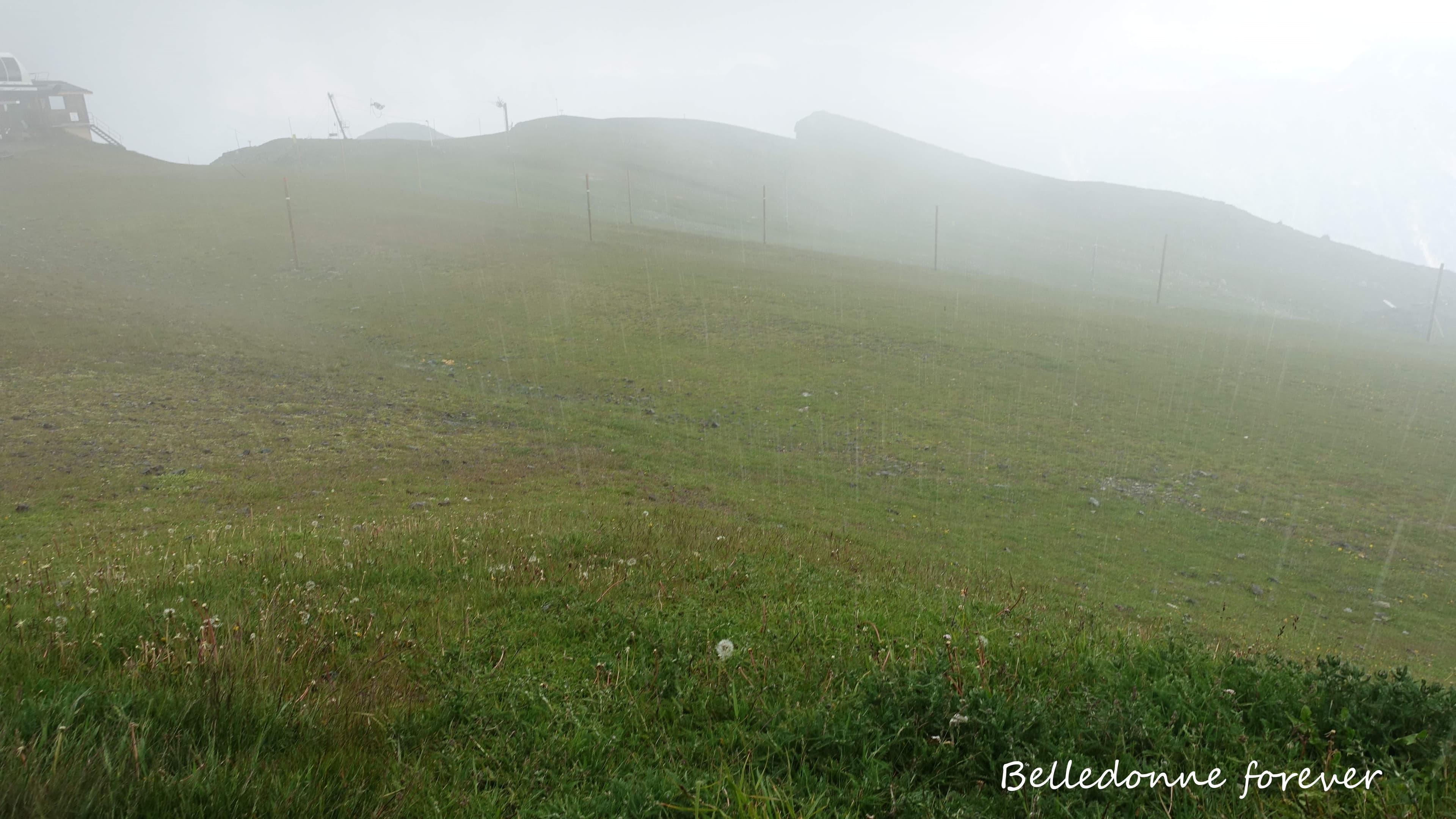 Bien vu la météo pluie très localisée sur les sommets A.P.