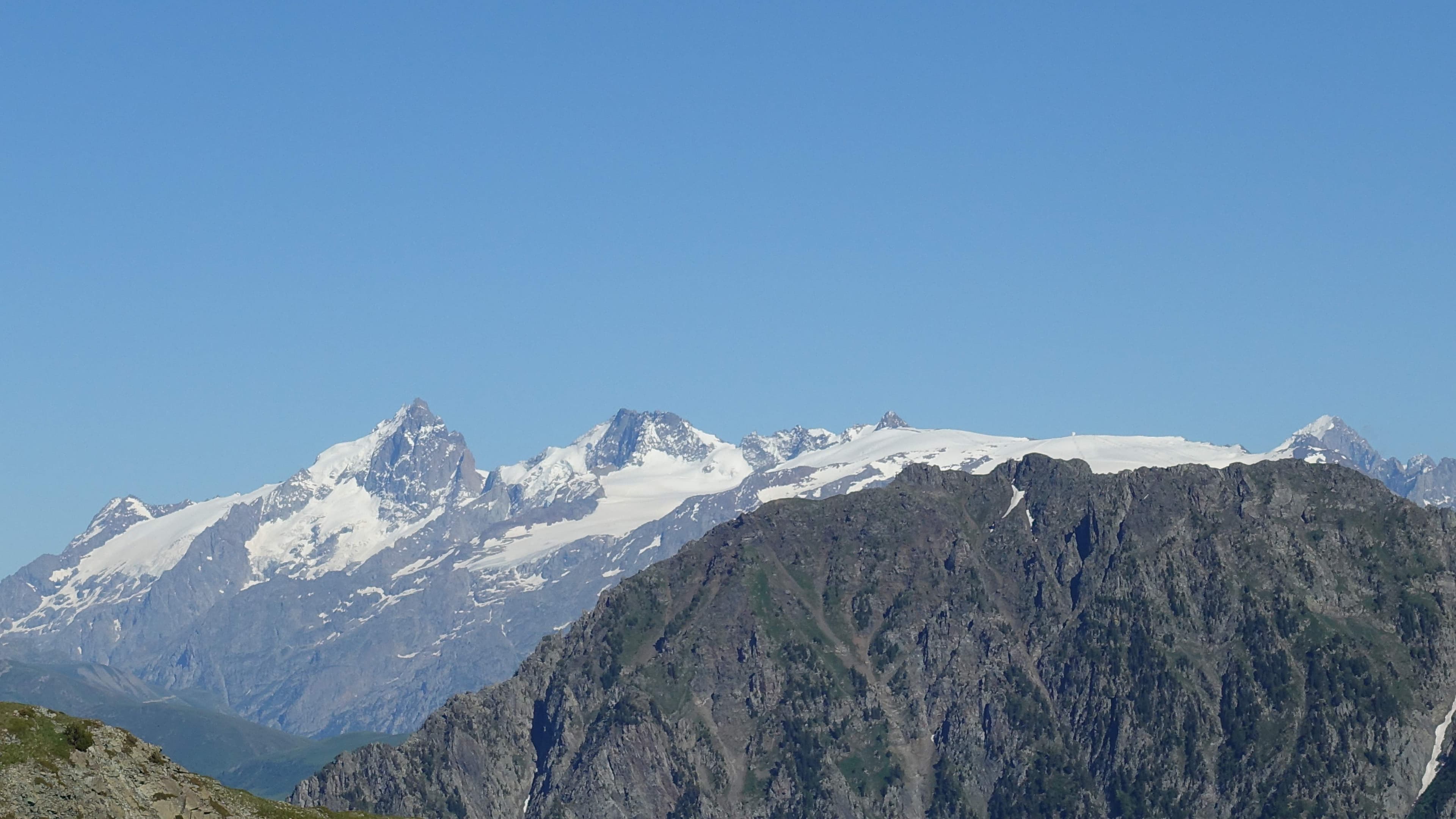De la Meije à la barre des Écrins A.P.