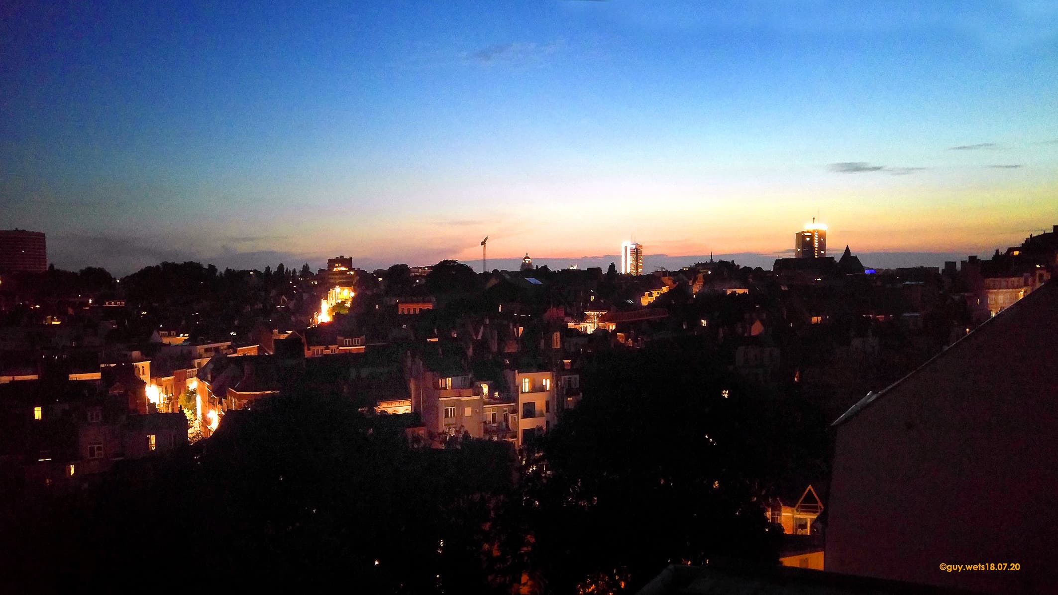 Ciel clair et dégagé la nuit