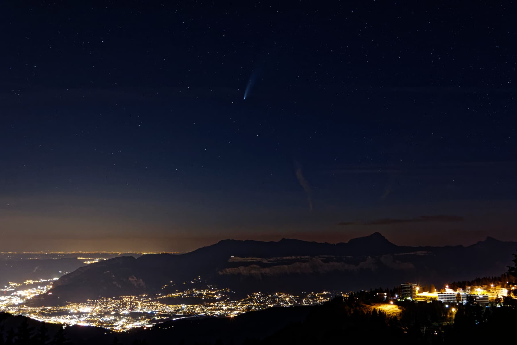 Comète Neowise au dessus de Grenoble