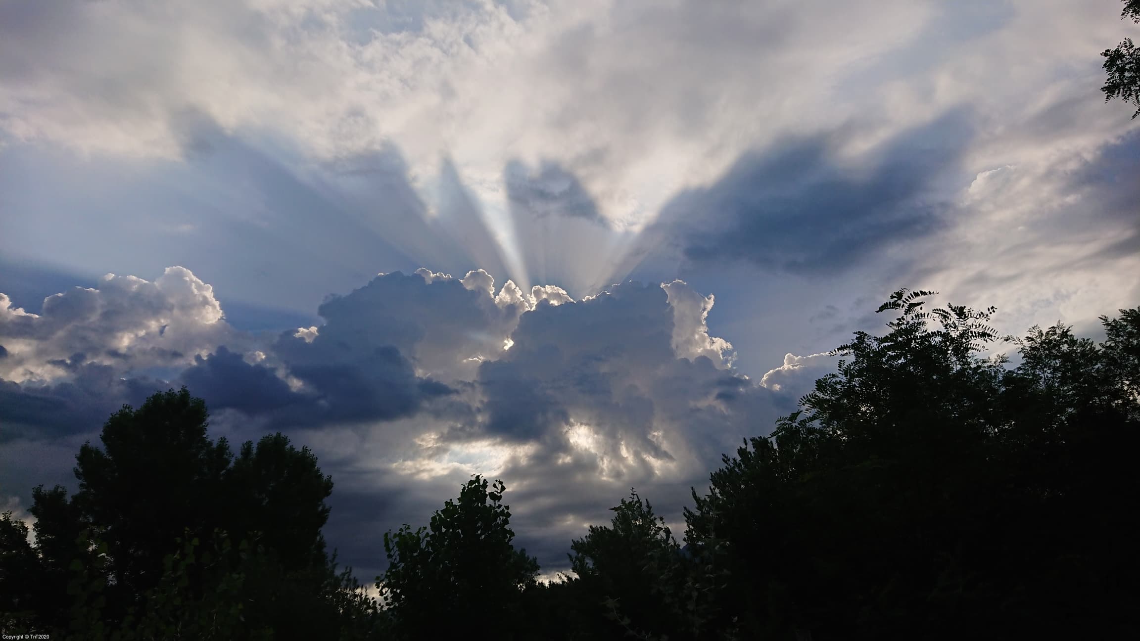 Nuages impressionnants dans la vallée du Grésivaudan
