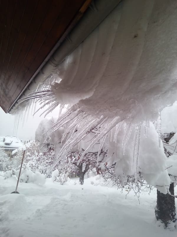 glaçons, pas vraiment vertical!