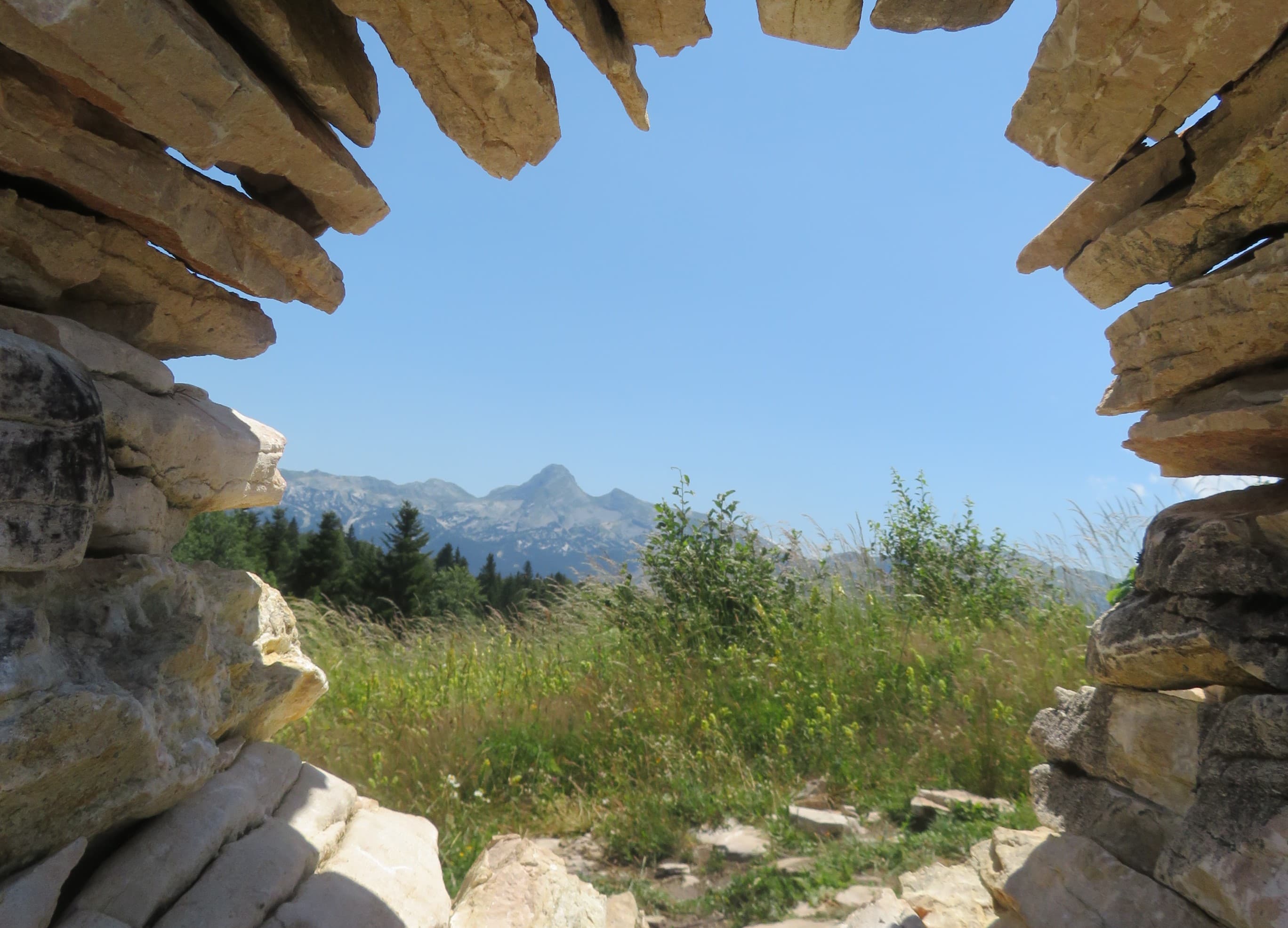 Passage de Chris Drury à Chateau-Julien
