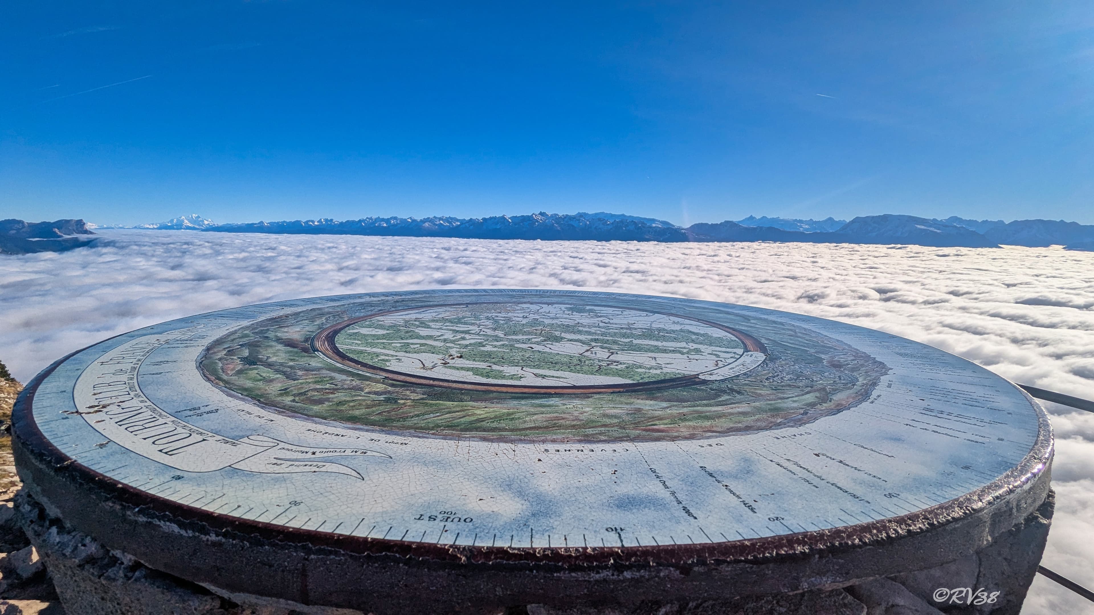 Mer et montagnes depuis le Moucherotte