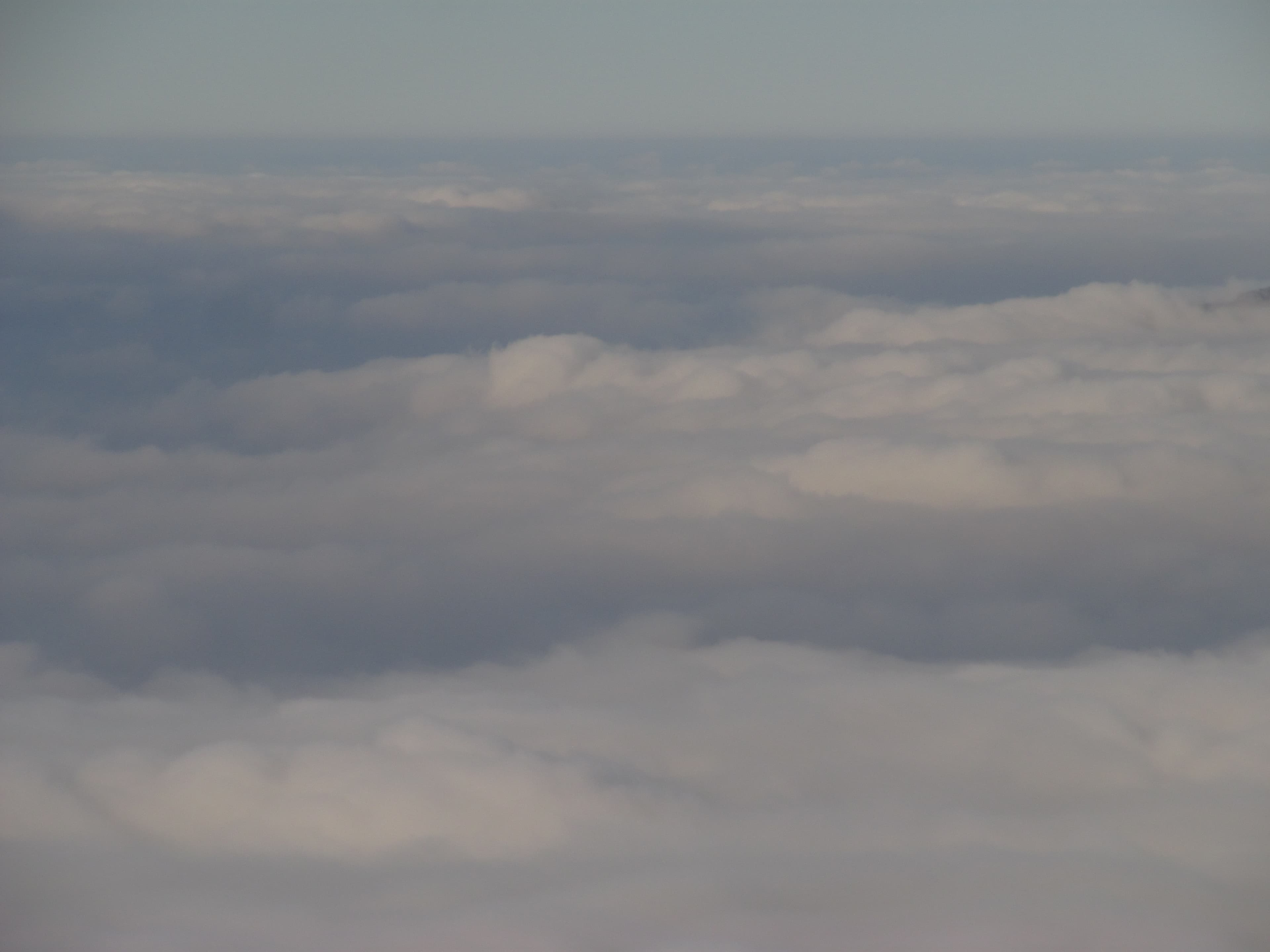 Ciel fragmenté sur Grenoble