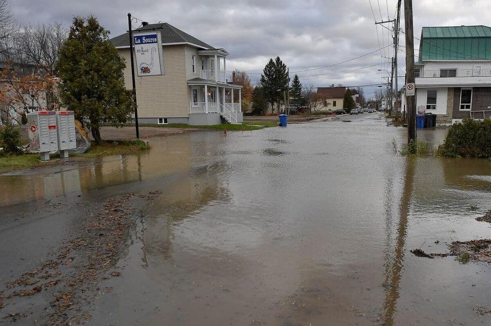 Image d'illustration pour Tempête au Québec - la pire catastrophe depuis 1998