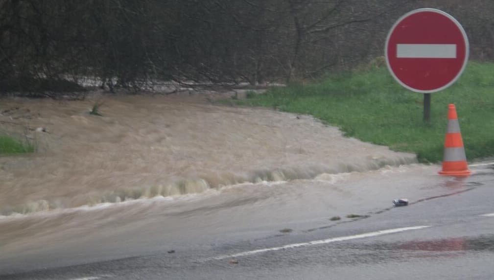 Image d'illustration pour Suivi de la dépression Qumaira - tempête et inondations