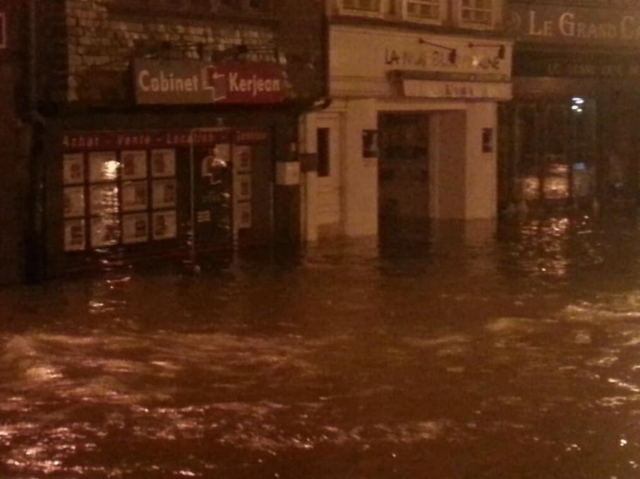 Image d'illustration pour Suivi de la dépression Qumaira - tempête et inondations