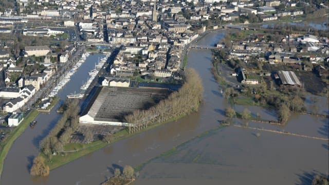 Image d'illustration pour Suivi de la dépression Ruth - inondations en Bretagne