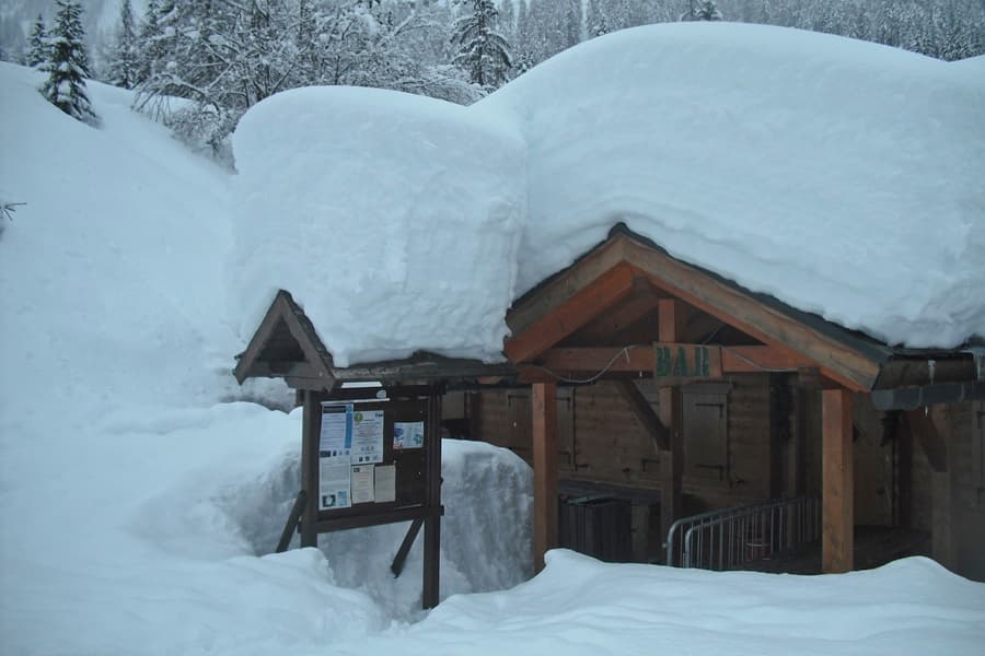Image d'illustration pour Grosses quantités de neige sur les Alpes Italiennes