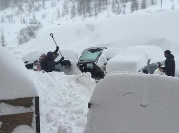 Image d'illustration pour Fortes chutes de neige dans les Alpes au retour des vacanciers