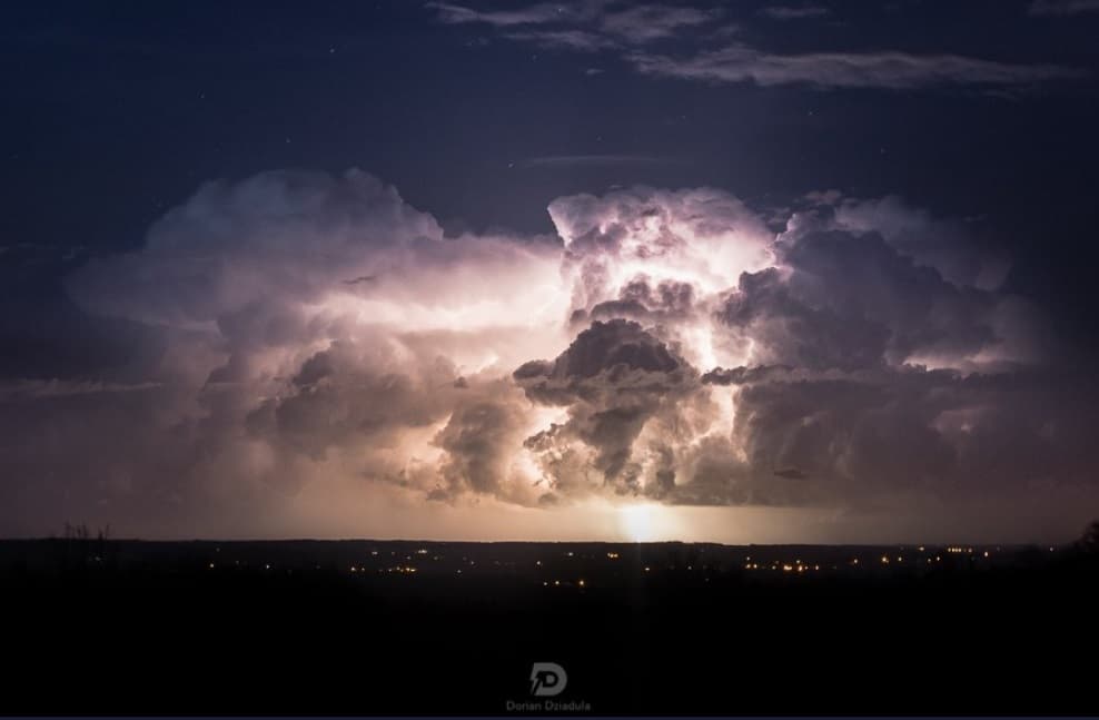 Image d'illustration pour Des orages de printemps de plus en plus forts