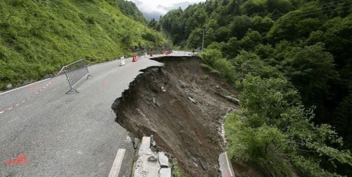 Image d'illustration pour Pluie diluvienne entre Pyrénées, Landes et Béarn