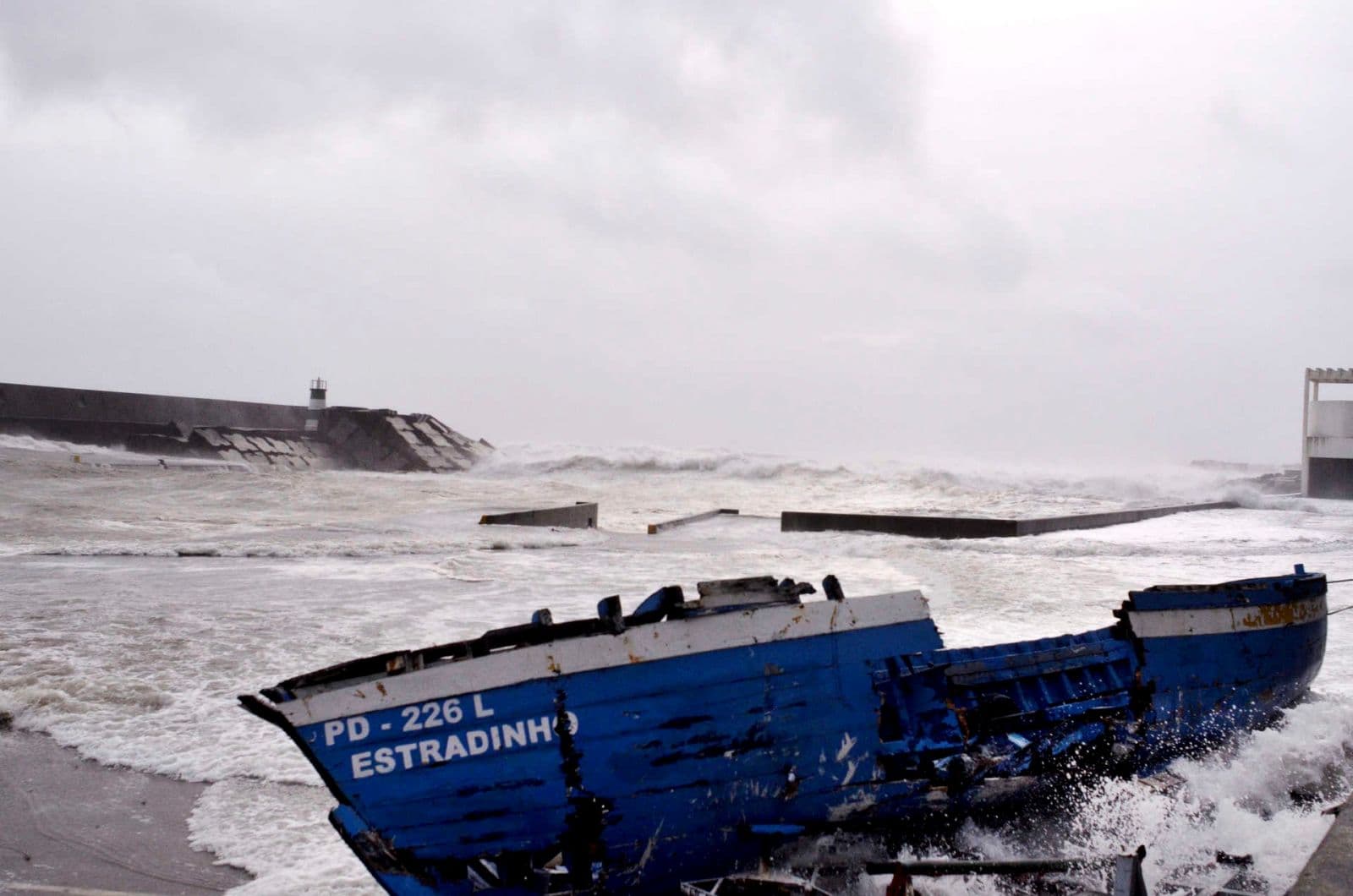 Image d'illustration pour Une tempête aux Açores