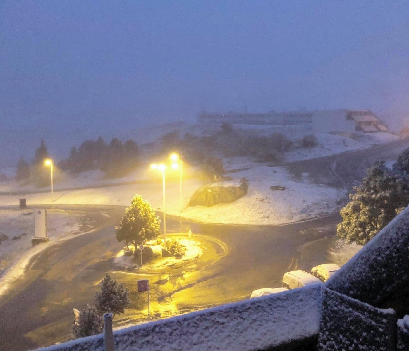Image d'illustration pour Neige en montagne en septembre : Un phénomène peu commun ?