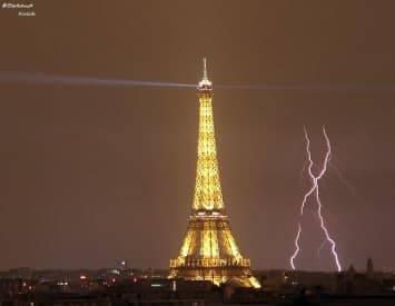 Image d'illustration pour La protection de la Tour Eiffel contre la foudre doit être rénovée
